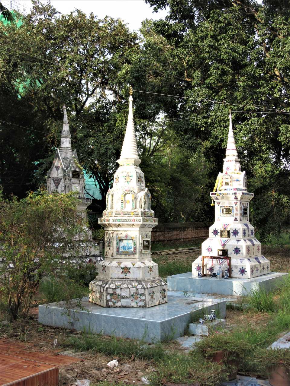 Funerary Stupas at Wat Phutthaisawan, Ayutthaya